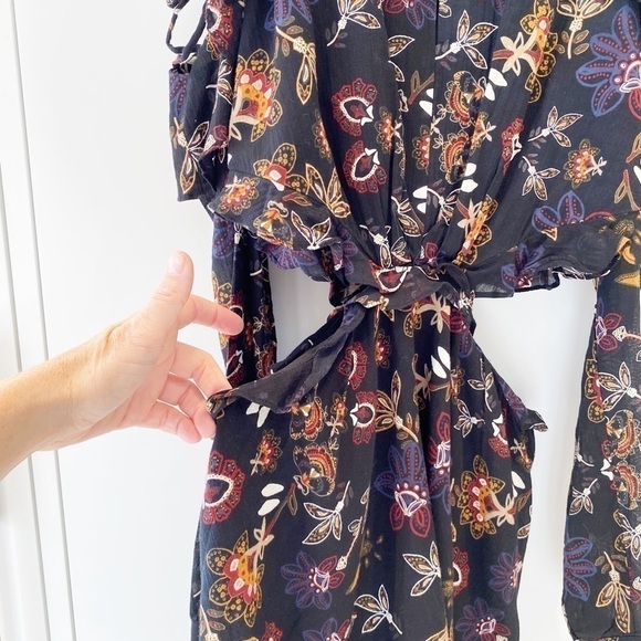 BNWT Red Carter Cutout Dress - Picture 9 of 10